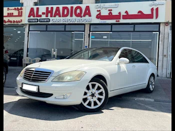  Mercedes-Benz  S-Class  350  2009  Automatic  103,000 Km  6 Cylinder  Rear Wheel Drive (RWD)  Sedan  White  With Warranty