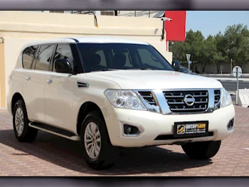 Nissan  Patrol  XE  2017  Automatic  129,000 Km  6 Cylinder  Four Wheel Drive (4WD)  SUV  White