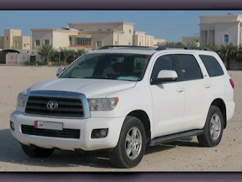  Toyota  Sequoia  SR5  2015  Automatic  255,000 Km  8 Cylinder  Four Wheel Drive (4WD)  SUV  White  With Warranty