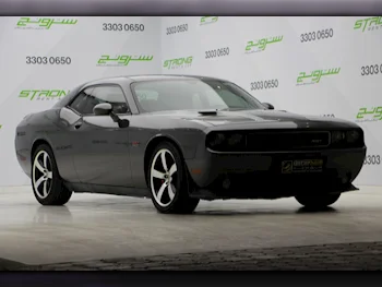 Dodge  Challenger  SRT-8  2013  Manual  114,000 Km  8 Cylinder  Rear Wheel Drive (RWD)  Coupe / Sport  Gray