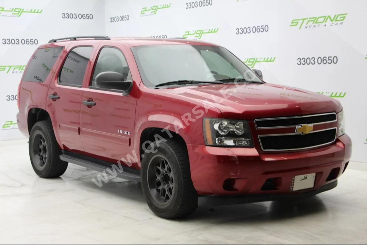 Chevrolet  Tahoe  LS  2013  Automatic  89,000 Km  8 Cylinder  Rear Wheel Drive (RWD)  SUV  Maroon