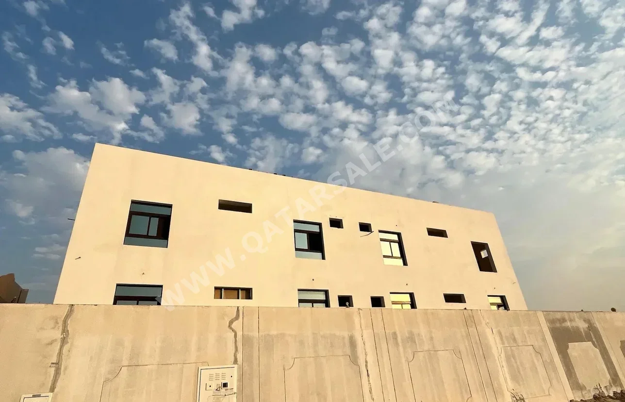 2 Bedrooms  Apartment  For Rent  in Al Rayyan -  Abu Hamour  Not Furnished