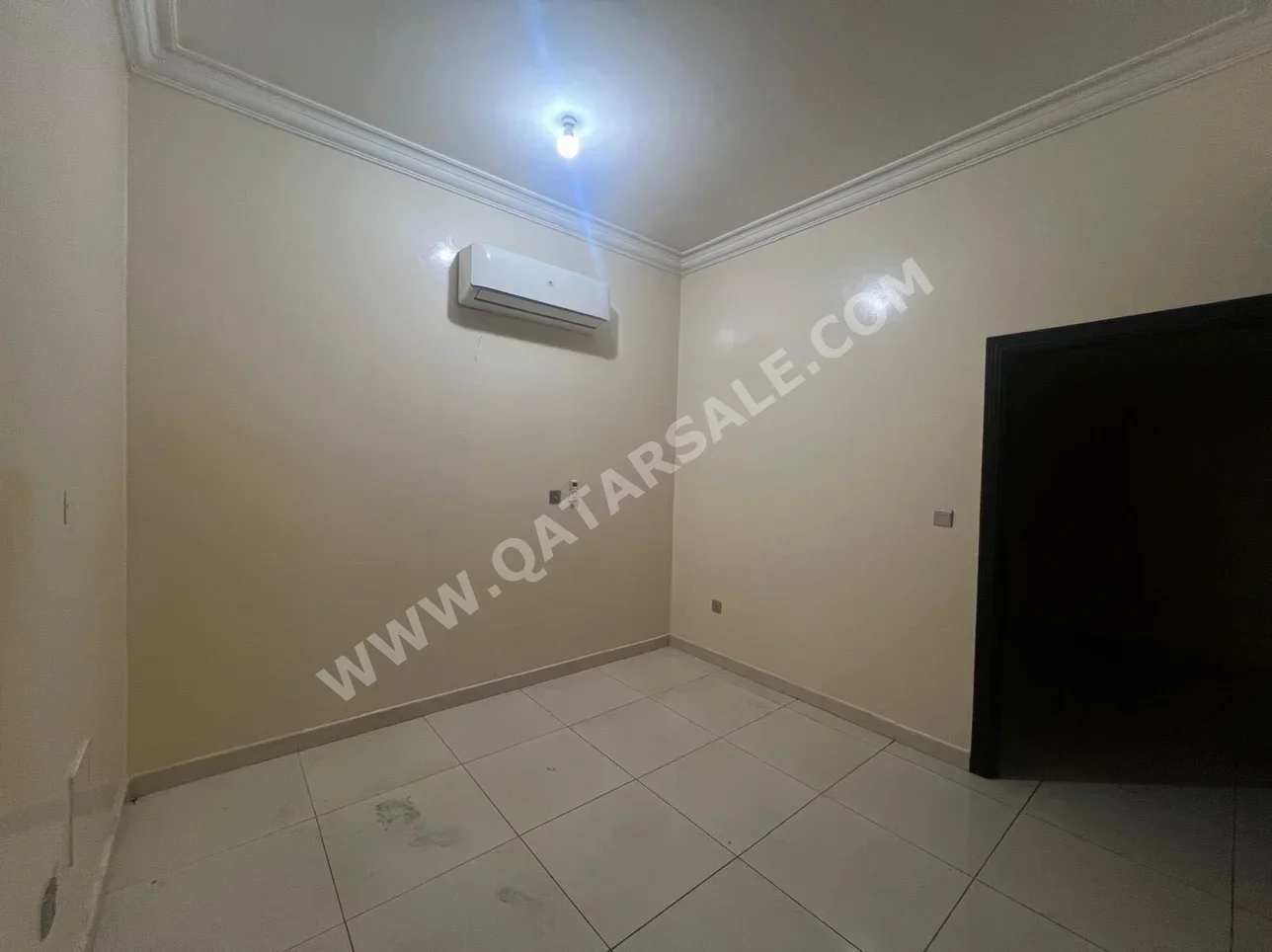 2 Bedrooms  Apartment  For Rent  in Doha -  Al Thumama  Not Furnished