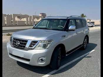 Nissan  Patrol  Platinum  2017  Automatic  189,000 Km  6 Cylinder  Four Wheel Drive (4WD)  SUV  Silver