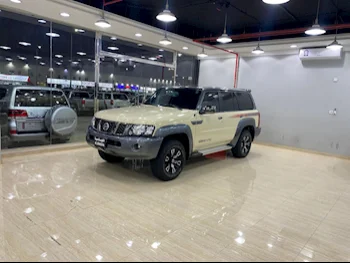 Nissan  Patrol  Super Safari  2024  Automatic  11,000 Km  6 Cylinder  Four Wheel Drive (4WD)  SUV  Beige  With Warranty