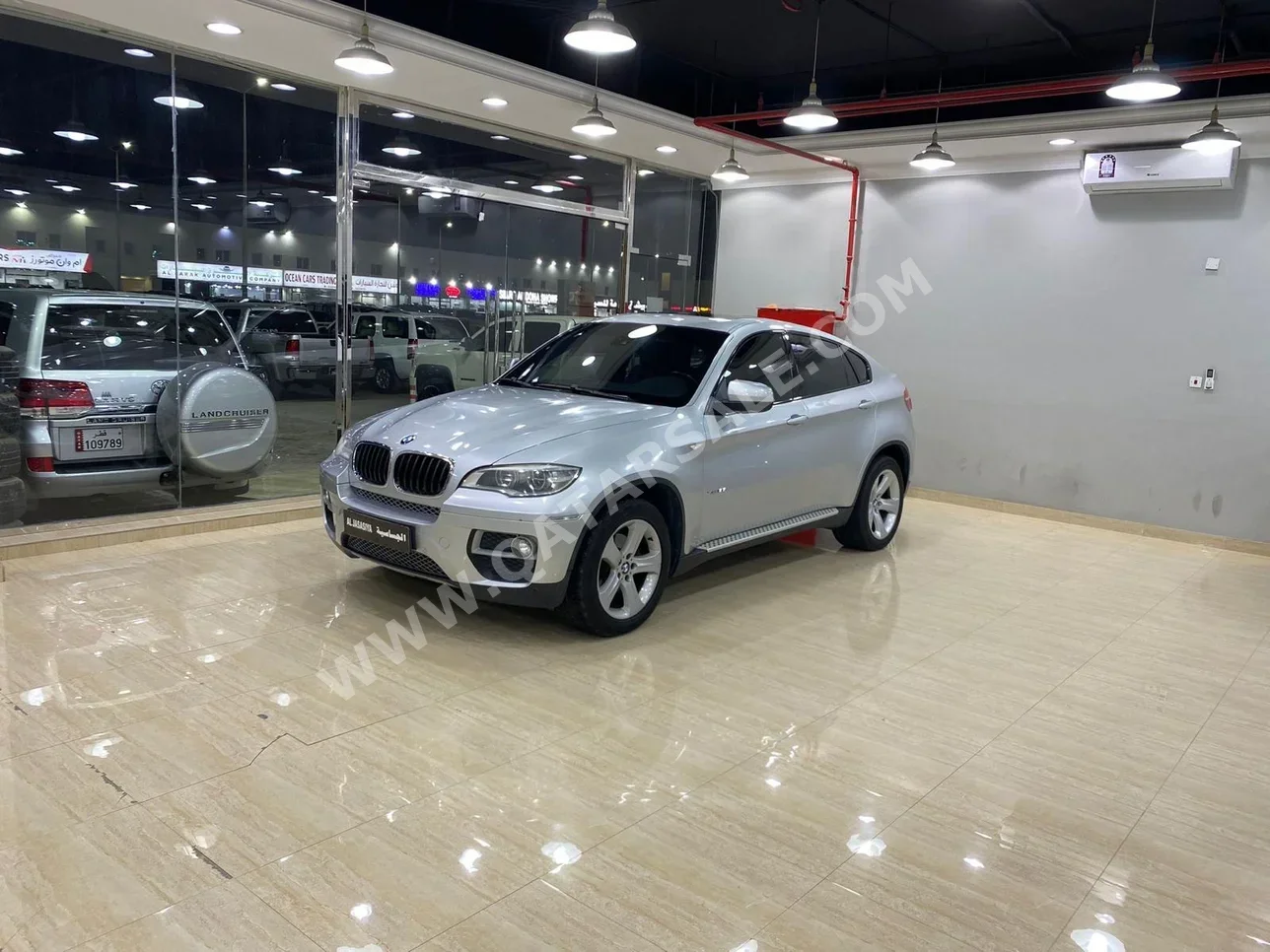 BMW  X-Series  X6  2014  Automatic  165,000 Km  6 Cylinder  Four Wheel Drive (4WD)  SUV  Silver