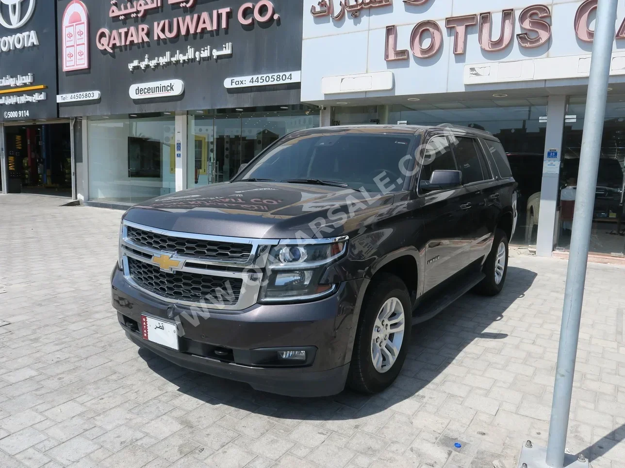 Chevrolet  Tahoe  2017  Automatic  177,000 Km  8 Cylinder  Four Wheel Drive (4WD)  SUV  Gray