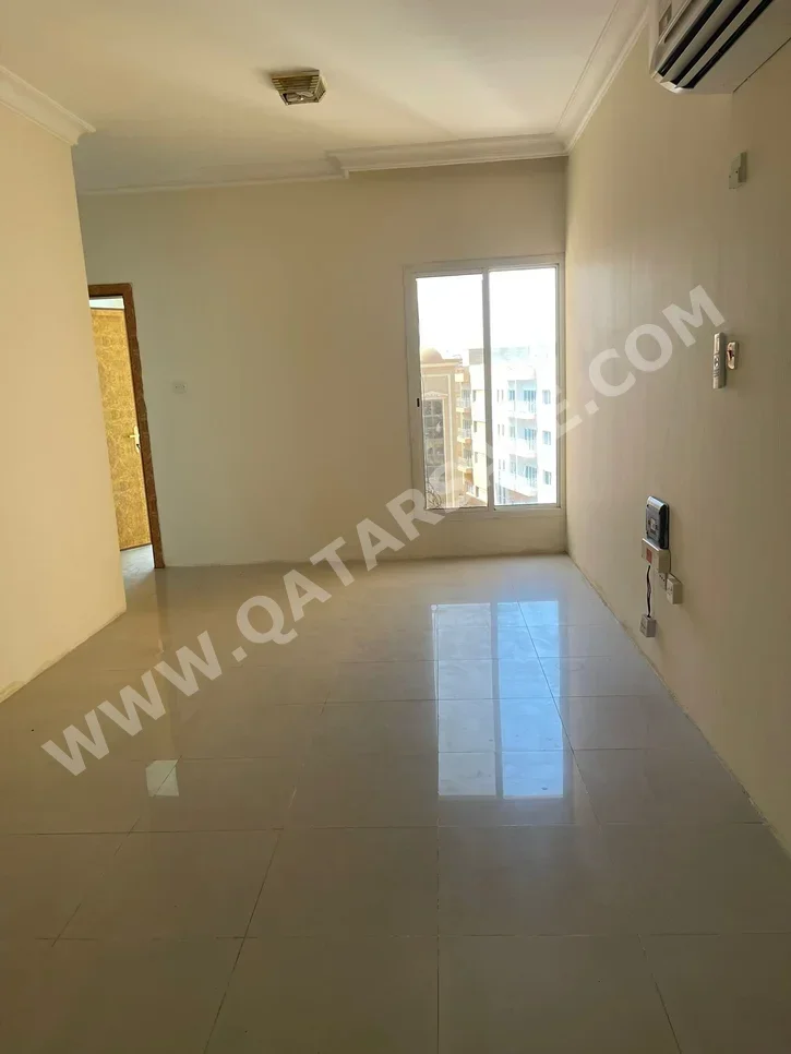 2 Bedrooms  Apartment  in Doha -  Al Sadd  Not Furnished