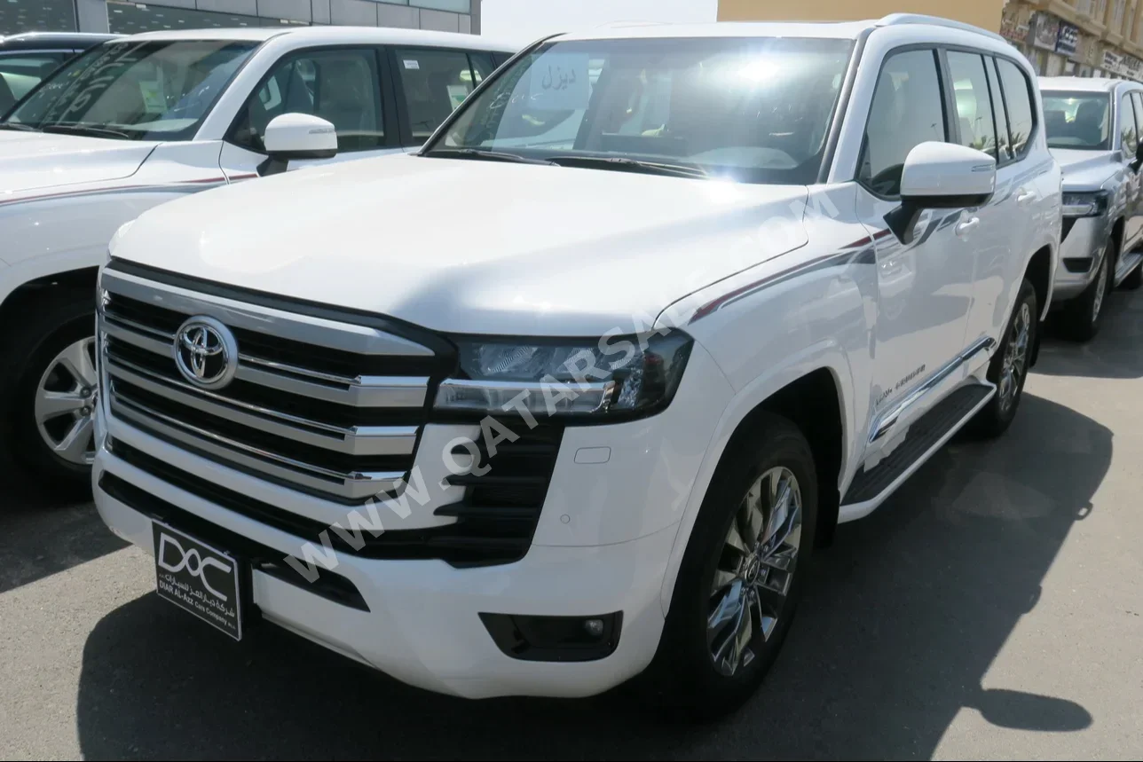 Toyota  Land Cruiser  GXR Twin Turbo  2024  Automatic  0 Km  6 Cylinder  Four Wheel Drive (4WD)  SUV  White  With Warranty