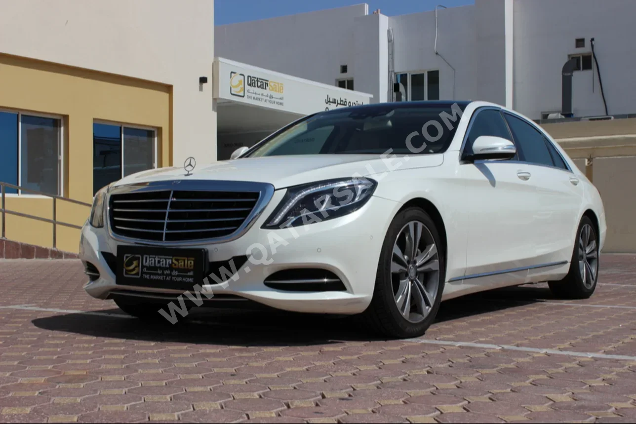 Mercedes-Benz  S-Class  400  2015  Automatic  87,000 Km  6 Cylinder  Rear Wheel Drive (RWD)  Sedan  White