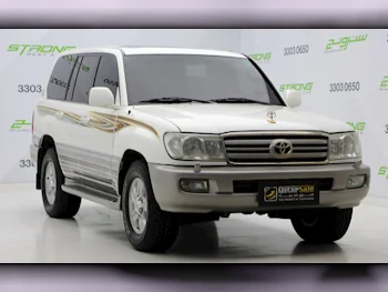 Toyota  Land Cruiser  GXR  2007  Manual  416,000 Km  6 Cylinder  Four Wheel Drive (4WD)  SUV  White