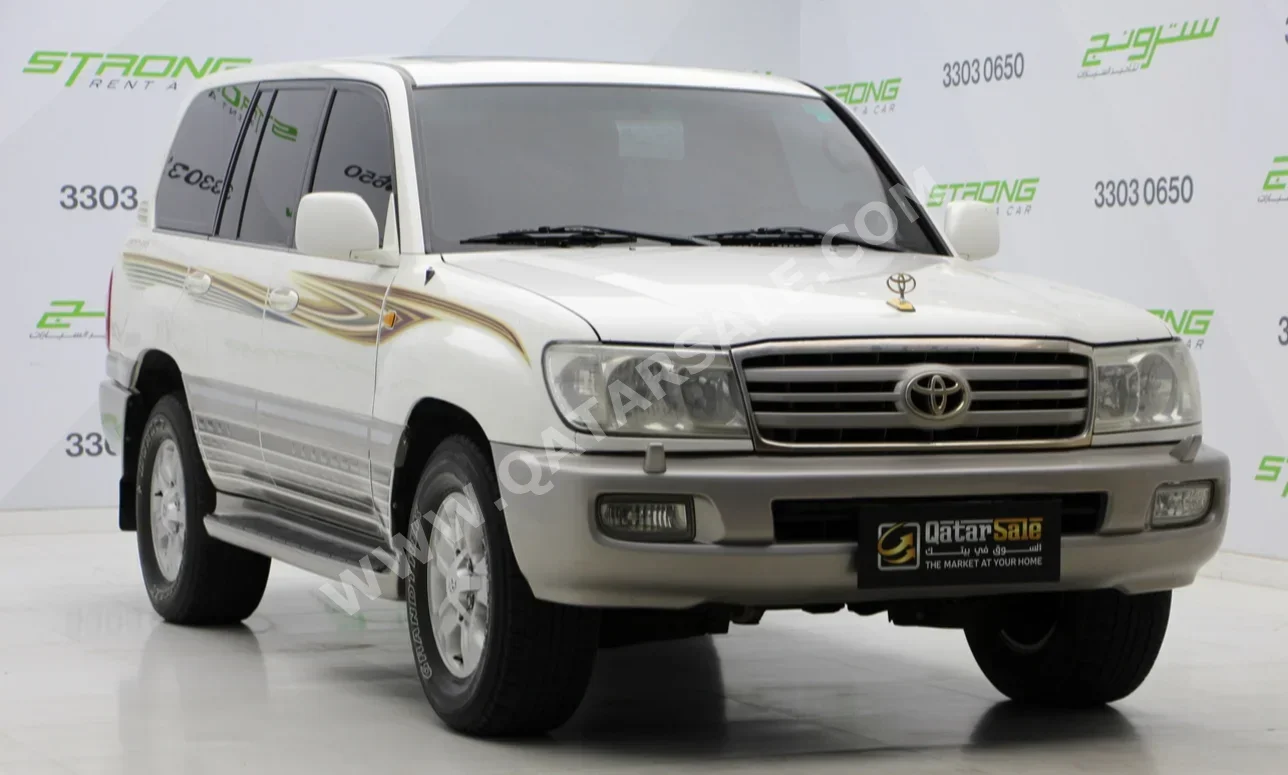 Toyota  Land Cruiser  GXR  2007  Manual  416,000 Km  6 Cylinder  Four Wheel Drive (4WD)  SUV  White