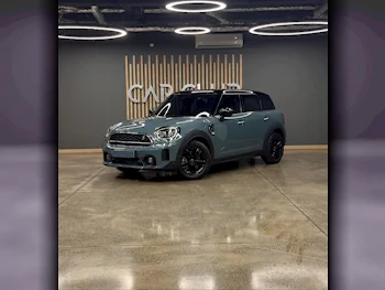 Mini  Cooper  CountryMan  S  2023  Automatic  6٬000 Km  4 Cylinder  All Wheel Drive (AWD)  Hatchback  Green  With Warranty