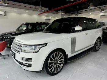 Land Rover  Range Rover  Vogue  Autobiography  2015  Automatic  304,000 Km  8 Cylinder  Four Wheel Drive (4WD)  SUV  White