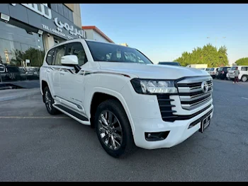 Toyota  Land Cruiser  GXR  2024  Automatic  0 Km  6 Cylinder  Four Wheel Drive (4WD)  SUV  White  With Warranty