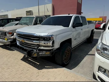 Chevrolet  Silverado  High Country  2018  Automatic  191,000 Km  8 Cylinder  Four Wheel Drive (4WD)  Pick Up  White