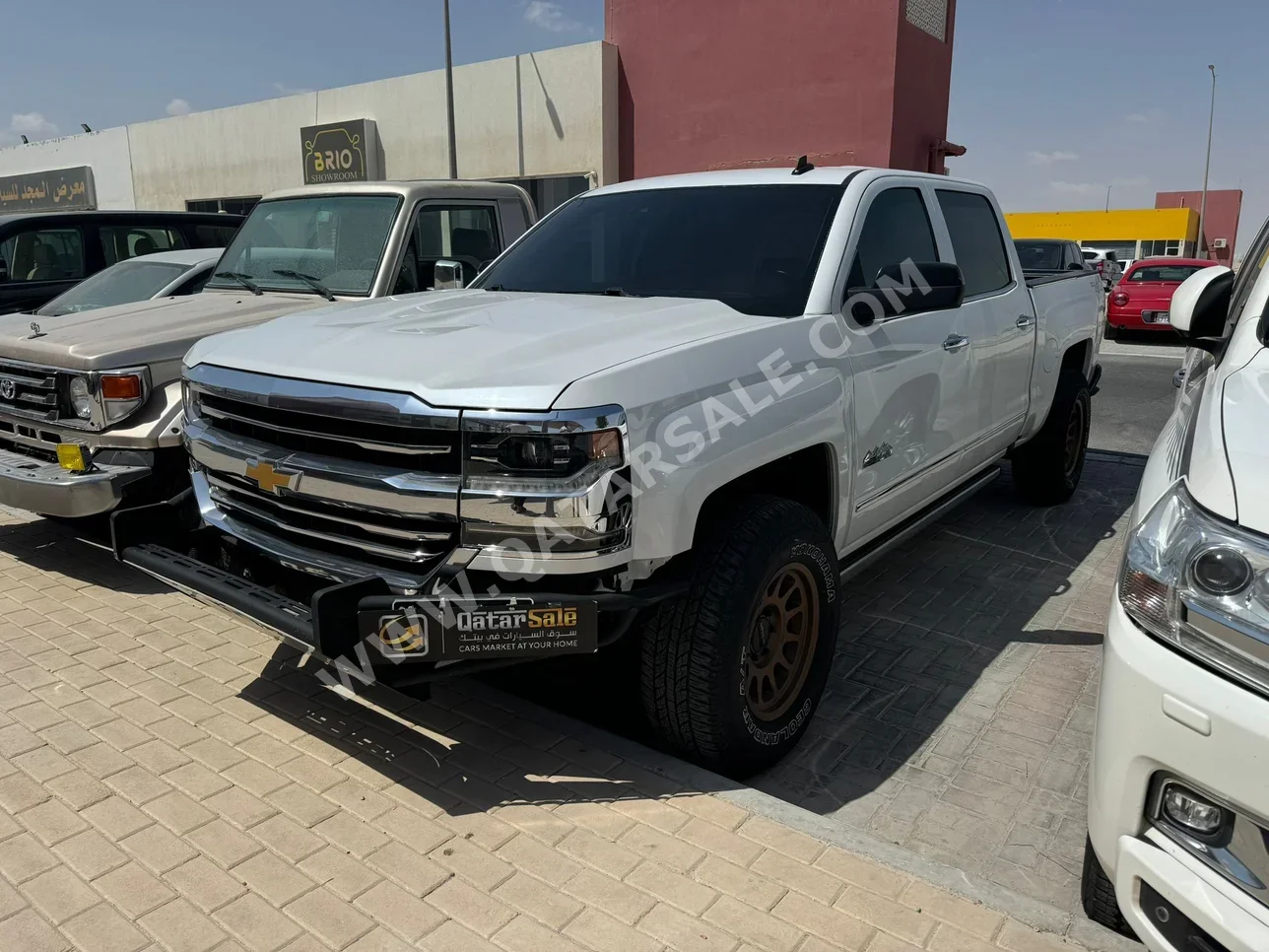 Chevrolet  Silverado  High Country  2018  Automatic  191,000 Km  8 Cylinder  Four Wheel Drive (4WD)  Pick Up  White