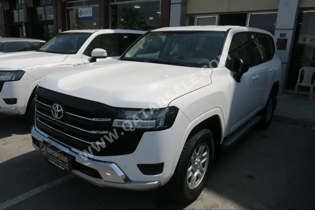 Toyota  Land Cruiser  GX  2022  Automatic  21,000 Km  6 Cylinder  Four Wheel Drive (4WD)  SUV  White  With Warranty