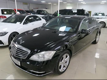 Mercedes-Benz  S-Class  350  2010  Automatic  80,000 Km  6 Cylinder  Rear Wheel Drive (RWD)  Sedan  Black