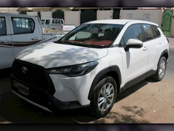 Toyota  Corolla  Cross Hybrid  2022  Automatic  147,000 Km  4 Cylinder  Front Wheel Drive (FWD)  SUV  White