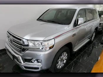  Toyota  Land Cruiser  GXR  2021  Automatic  86,000 Km  6 Cylinder  Four Wheel Drive (4WD)  SUV  Gray  With Warranty