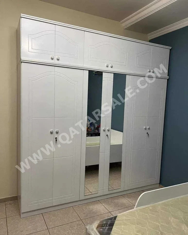 Wardrobes & Dressers Doha Furniture White Qatar 2022 Normal Door 3