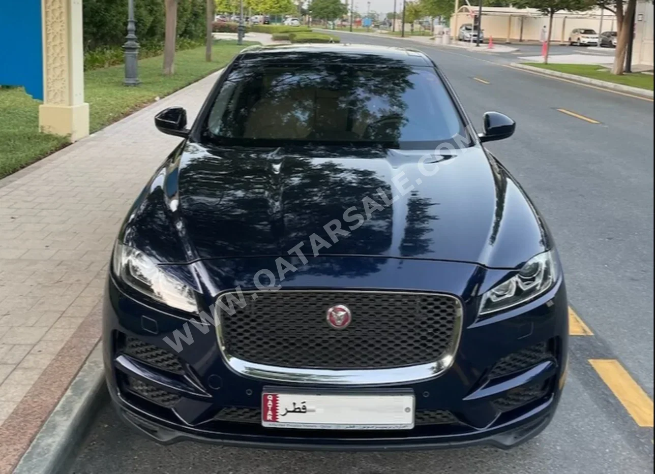 Jaguar  F-Pace  2019  Automatic  52,500 Km  4 Cylinder  Four Wheel Drive (4WD)  SUV  Blue