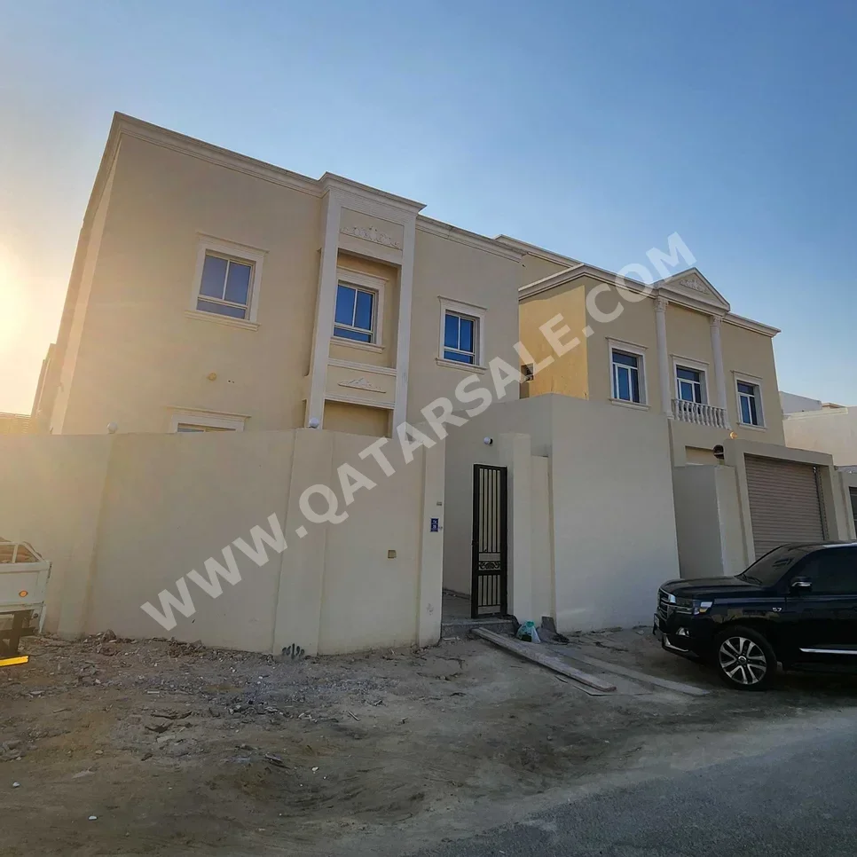 Family Residential  - Not Furnished  - Umm Salal  - Umm Al Amad  - 5 Bedrooms