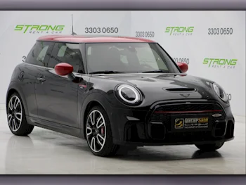 Mini  Cooper  JCW  2022  Automatic  73,000 Km  4 Cylinder  Front Wheel Drive (FWD)  Hatchback  Black  With Warranty