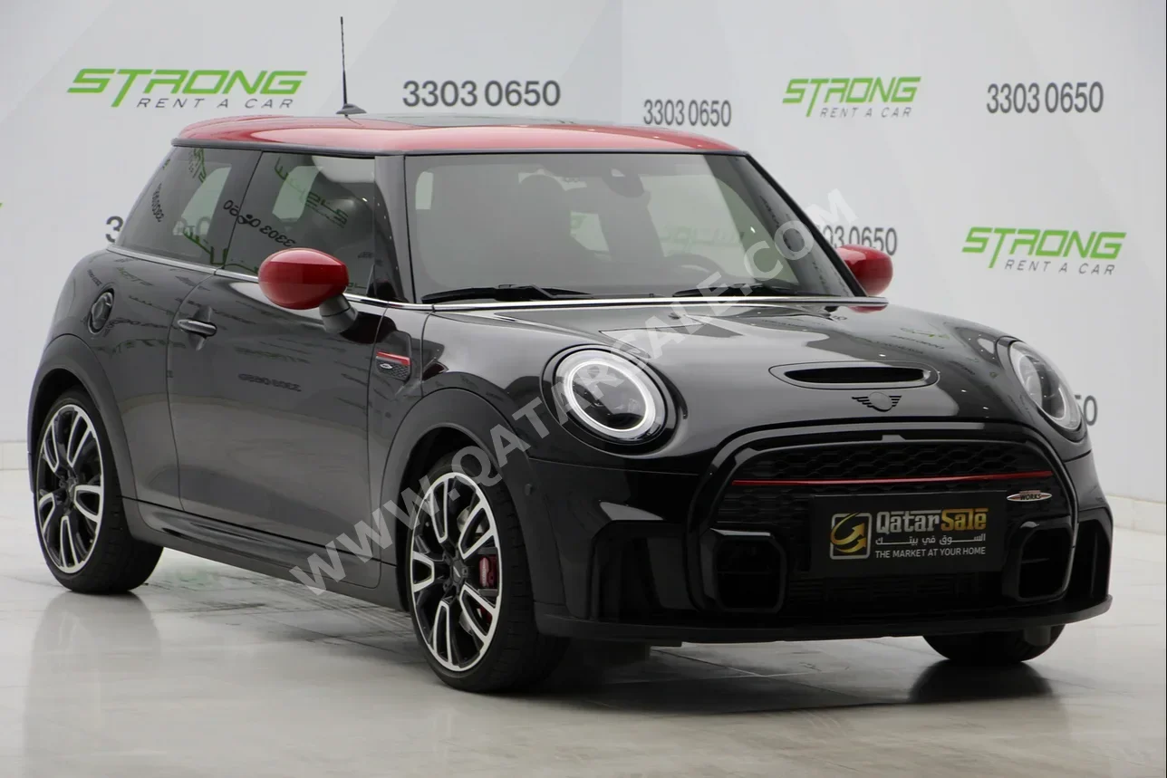 Mini  Cooper  JCW  2022  Automatic  73,000 Km  4 Cylinder  Front Wheel Drive (FWD)  Hatchback  Black  With Warranty