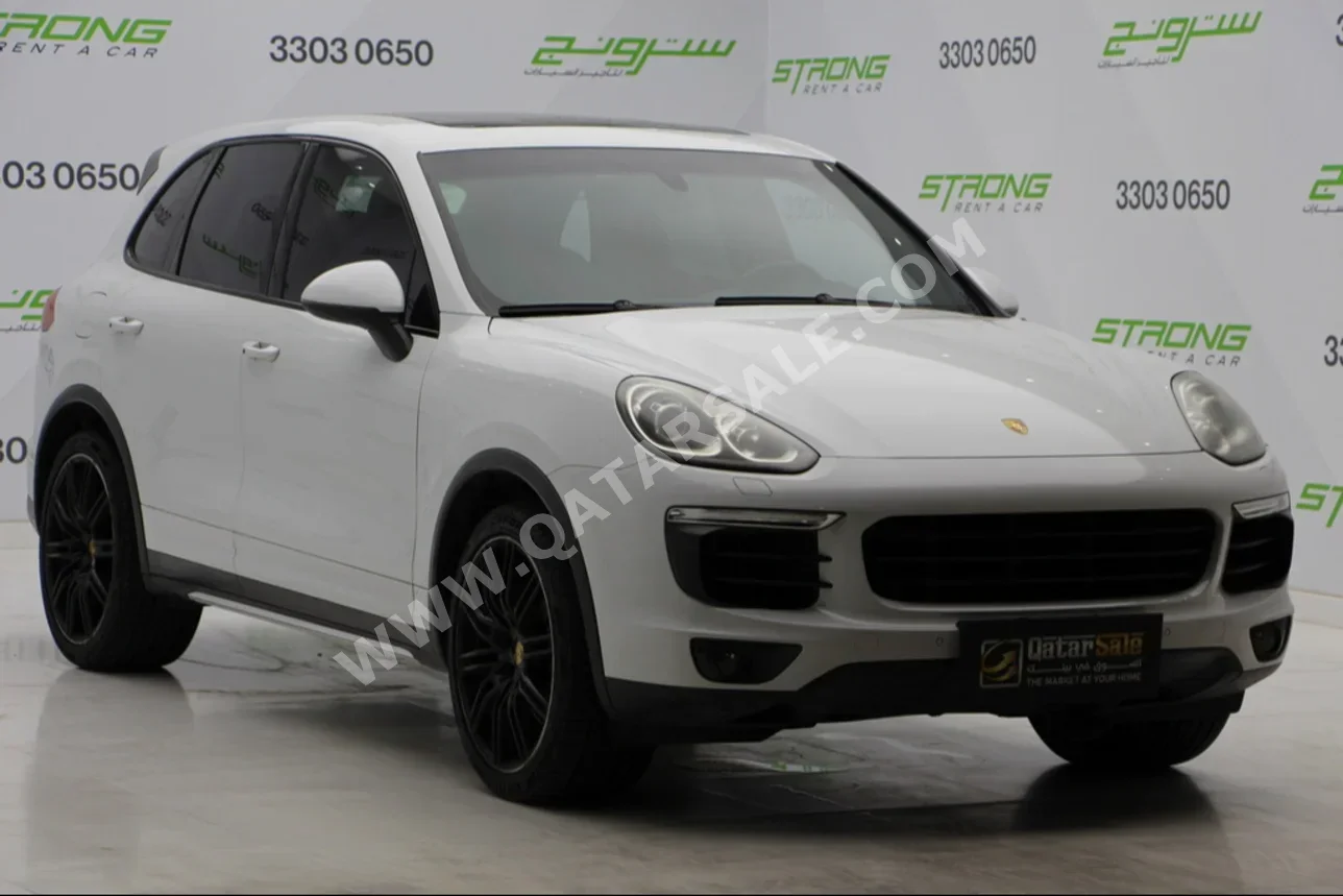 Porsche  Cayenne  S  2015  Automatic  197,000 Km  6 Cylinder  Four Wheel Drive (4WD)  SUV  White