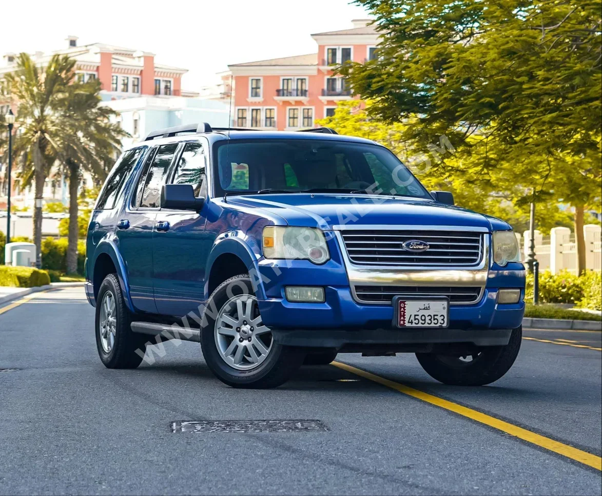 Ford  Explorer  XLT  2010  Automatic  153,000 Km  6 Cylinder  Four Wheel Drive (4WD)  SUV  Blue