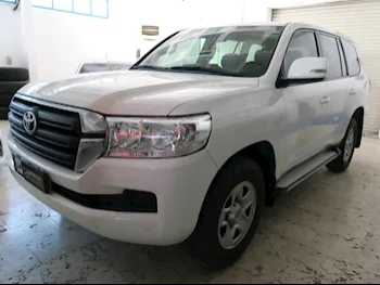 Toyota  Land Cruiser  GX  2019  Automatic  141,000 Km  6 Cylinder  Four Wheel Drive (4WD)  SUV  White