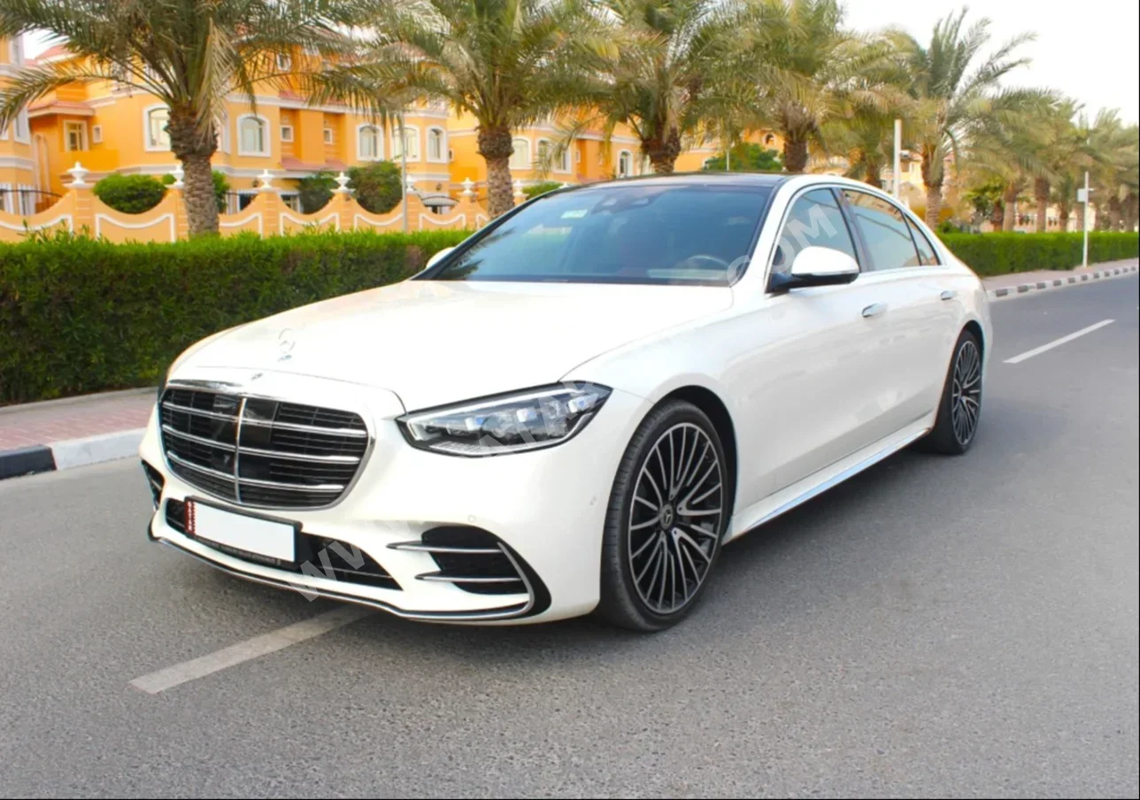 Mercedes-Benz  S450  6 Cylinder  Sedan  White  2022