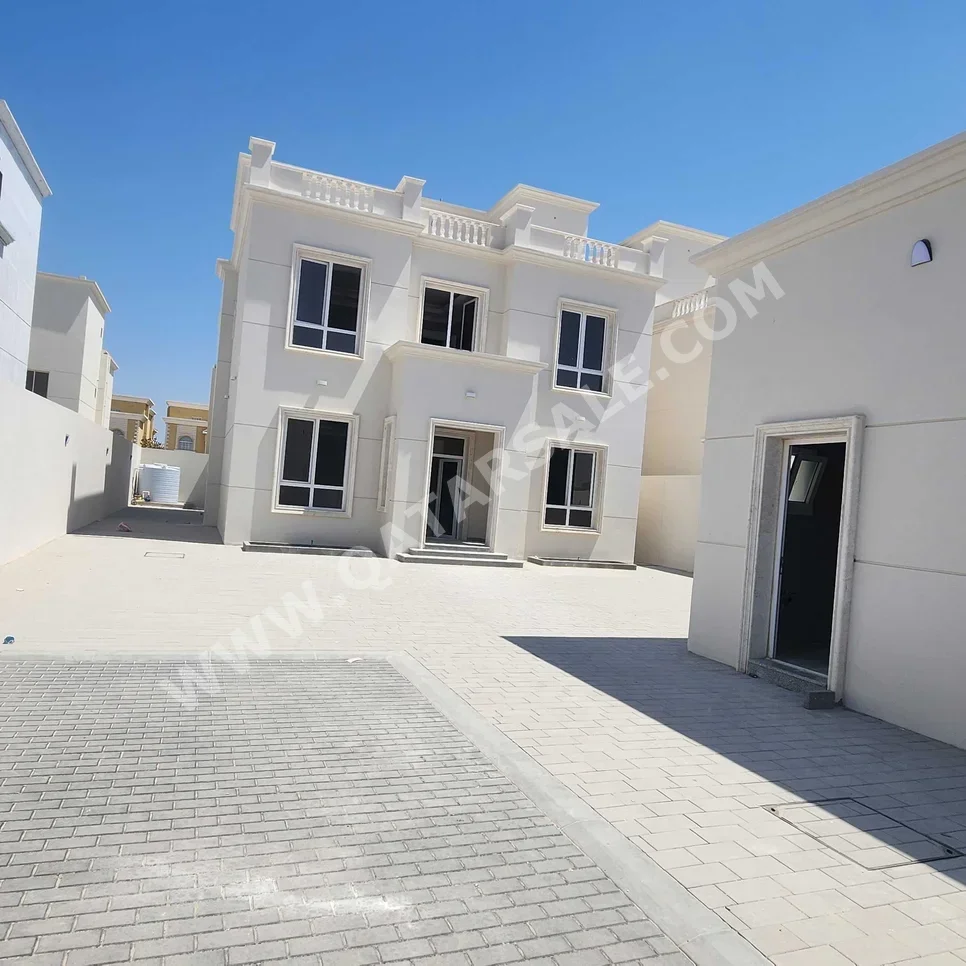 Family Residential  - Not Furnished  - Al Daayen  - Umm Qarn  - 7 Bedrooms