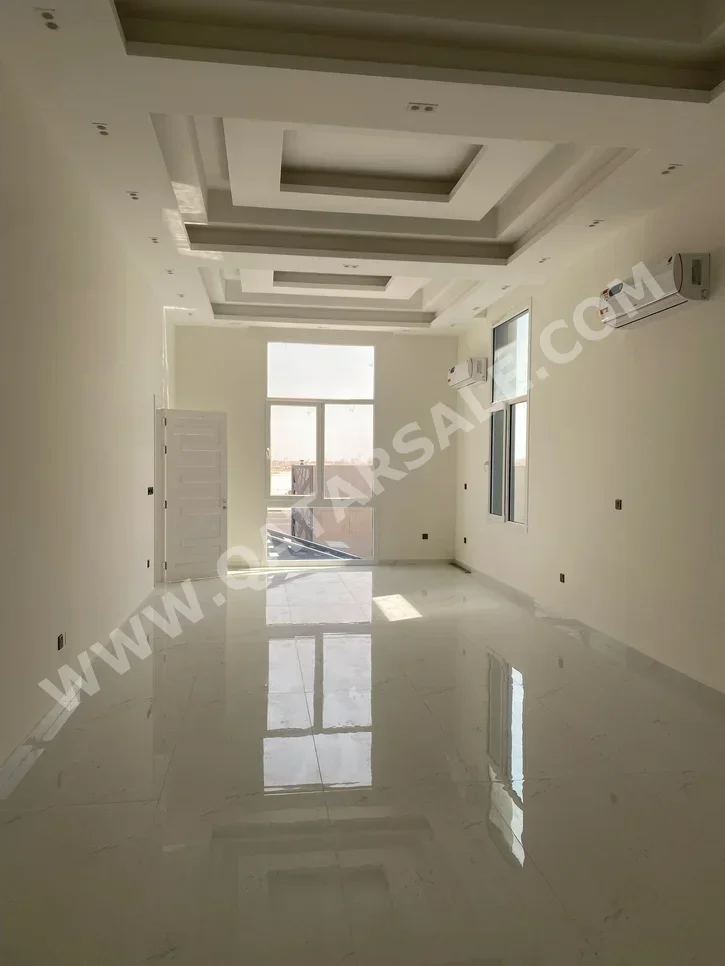 Service  - Not Furnished  - Al Daayen  - Al Khisah  - 11 Bedrooms