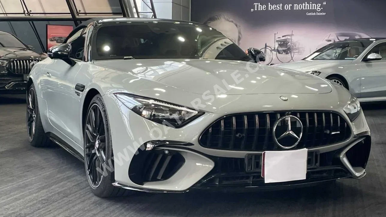 مرسيدس - بنز  اس ال  55 AMG  2023  اوتوماتيك  1,995 كم  8 سلندر  دفع كلي مستمر  كشف  رمادي  تحت الضمان