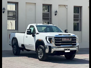 GMC  Sierra  2500 HD  2024  Automatic  0 Km  8 Cylinder  Four Wheel Drive (4WD)  Pick Up  White  With Warranty