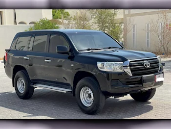 Toyota  Land Cruiser  G  2017  Manual  196,000 Km  6 Cylinder  Four Wheel Drive (4WD)  SUV  Black