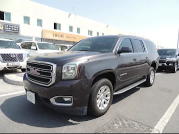 GMC  Yukon  XL  2016  Automatic  218,000 Km  8 Cylinder  Four Wheel Drive (4WD)  SUV  Gray