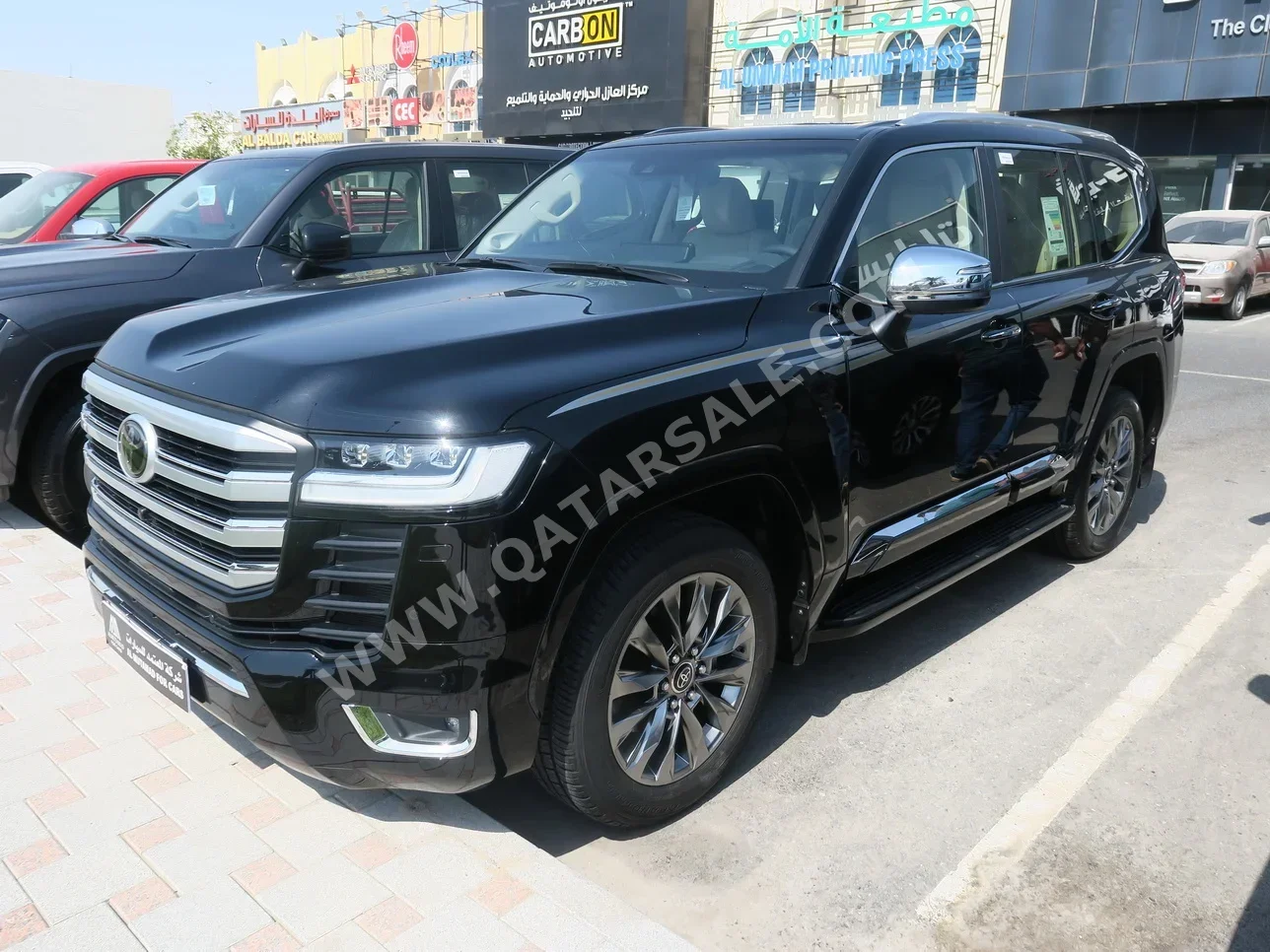 Toyota  Land Cruiser  VXR Twin Turbo  2022  Automatic  78,000 Km  6 Cylinder  Four Wheel Drive (4WD)  SUV  Black  With Warranty