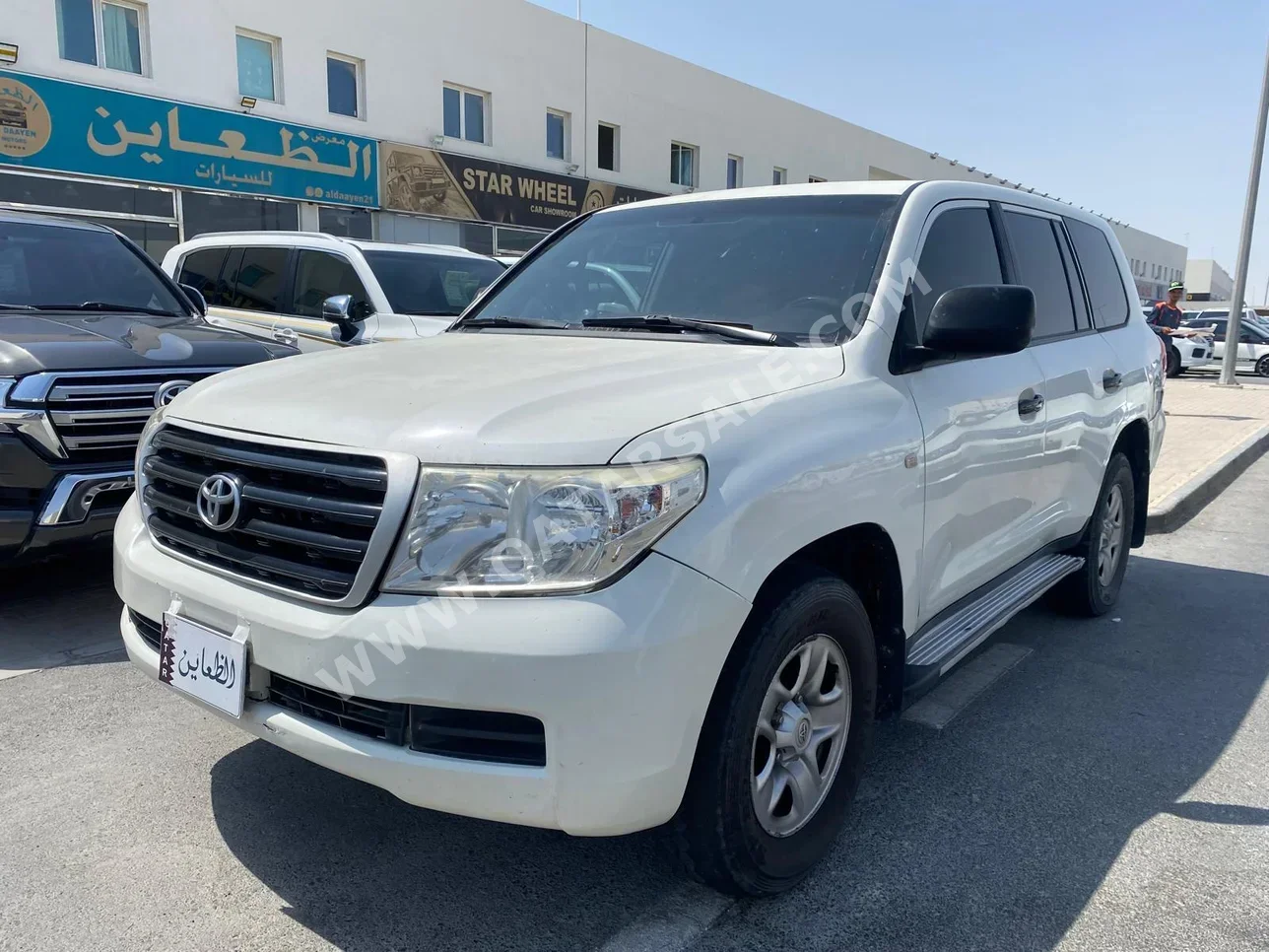 Toyota  Land Cruiser  GX  2009  Automatic  460,000 Km  6 Cylinder  Four Wheel Drive (4WD)  SUV  White