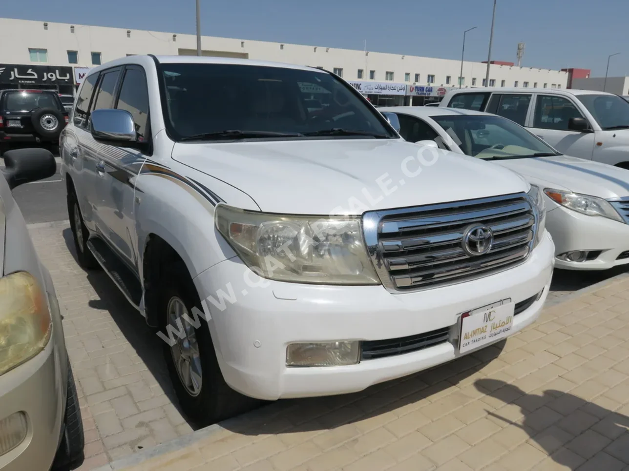 Toyota  Land Cruiser  VXR  2008  Automatic  395,000 Km  8 Cylinder  Four Wheel Drive (4WD)  SUV  White