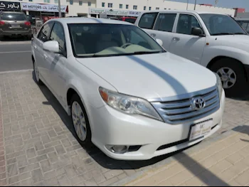 Toyota  Avalon  XL  2011  Automatic  311,000 Km  6 Cylinder  Rear Wheel Drive (RWD)  Sedan  White