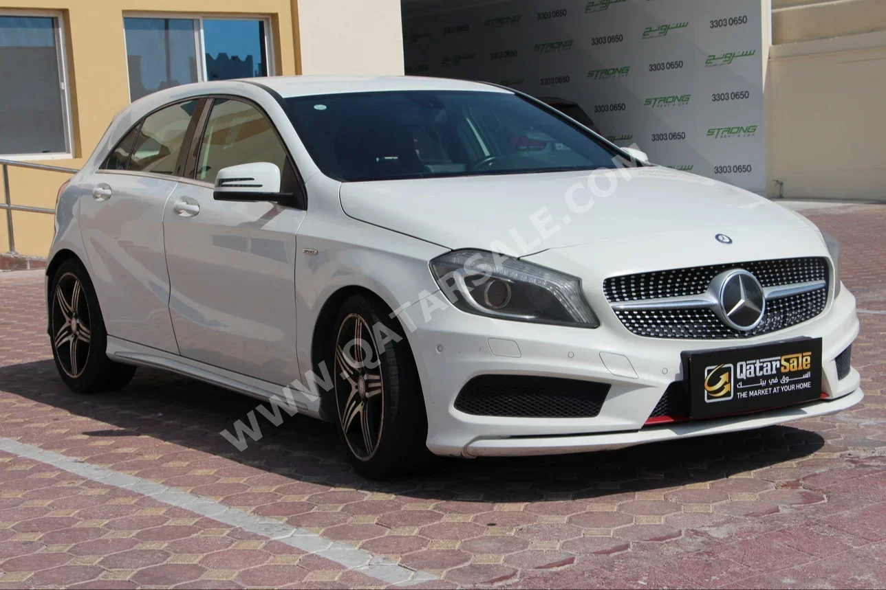 Mercedes-Benz  A-Class  250  2015  Automatic  208,000 Km  4 Cylinder  Rear Wheel Drive (RWD)  Hatchback  White