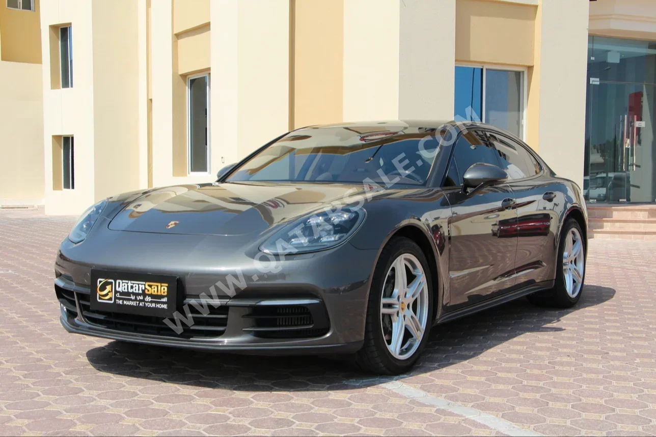 Porsche  Panamera  4S  2017  Automatic  83,000 Km  8 Cylinder  Rear Wheel Drive (RWD)  Sedan  Gray  With Warranty