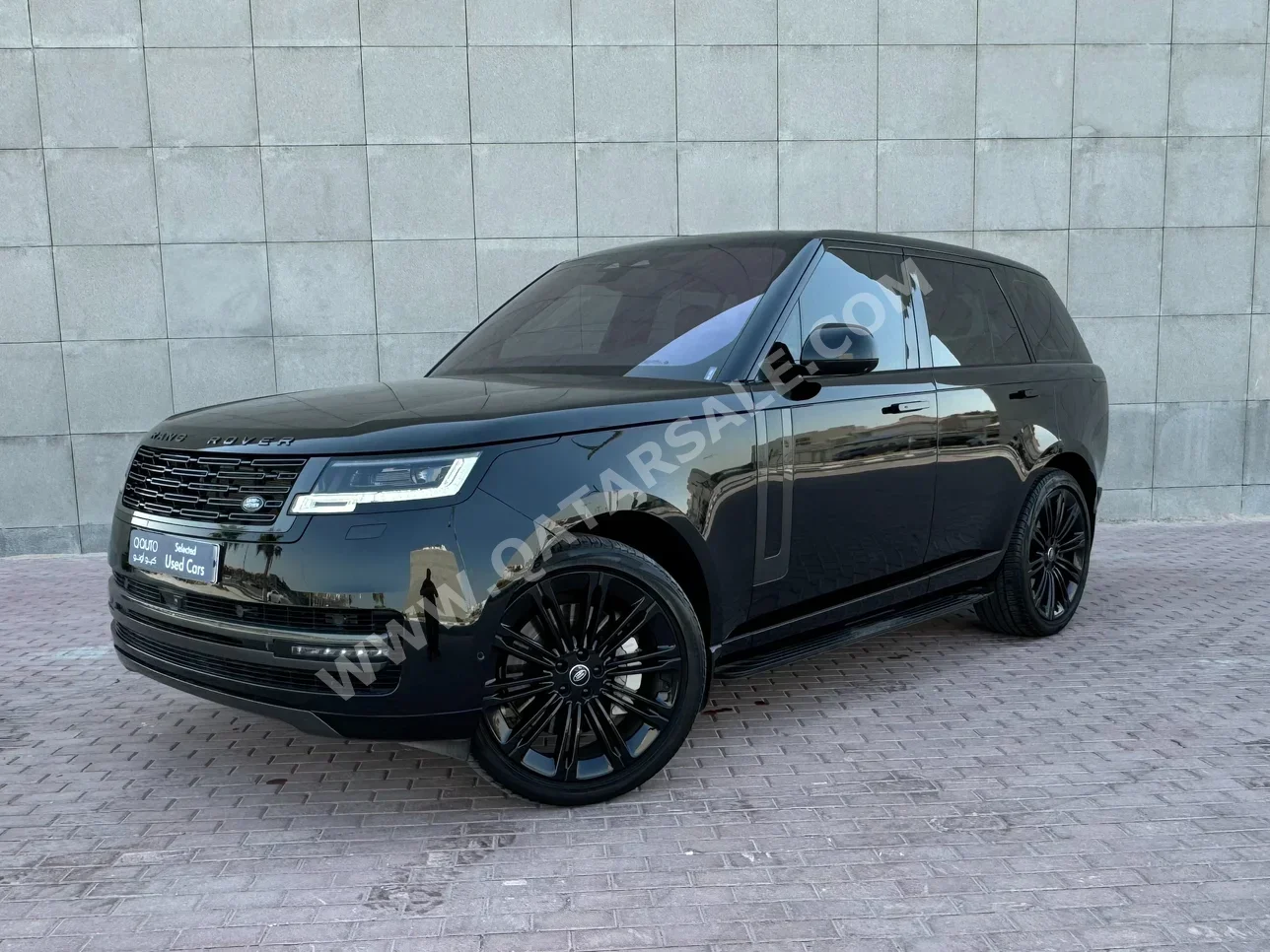 Land Rover  Range Rover  Vogue HSE  2023  Automatic  41,000 Km  8 Cylinder  Four Wheel Drive (4WD)  SUV  Black  With Warranty