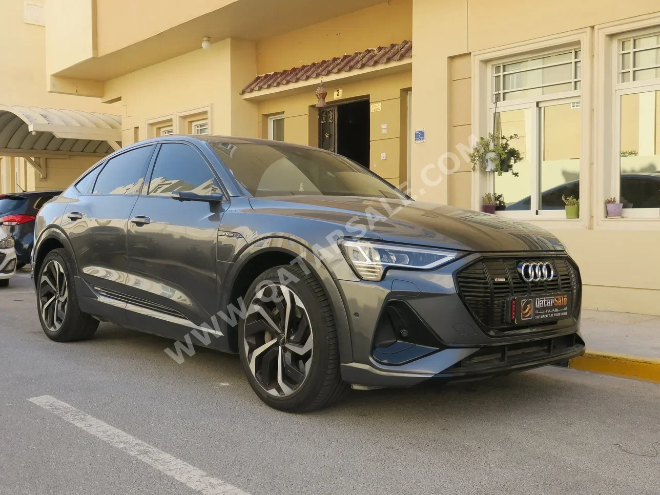 Audi  E-Tron  S-Line  2020  Automatic  39,000 Km  0 Cylinder  All Wheel Drive (AWD)  SUV  Gray  With Warranty