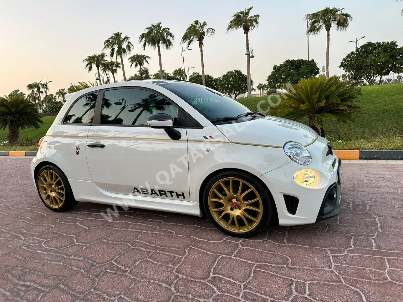 Fiat  595  Abarth Competizione  2022  Automatic  33,000 Km  4 Cylinder  Front Wheel Drive (FWD)  Hatchback  White