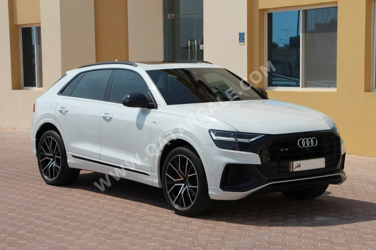 Audi  Q8  S-Line  2019  Automatic  61,000 Km  6 Cylinder  All Wheel Drive (AWD)  SUV  White